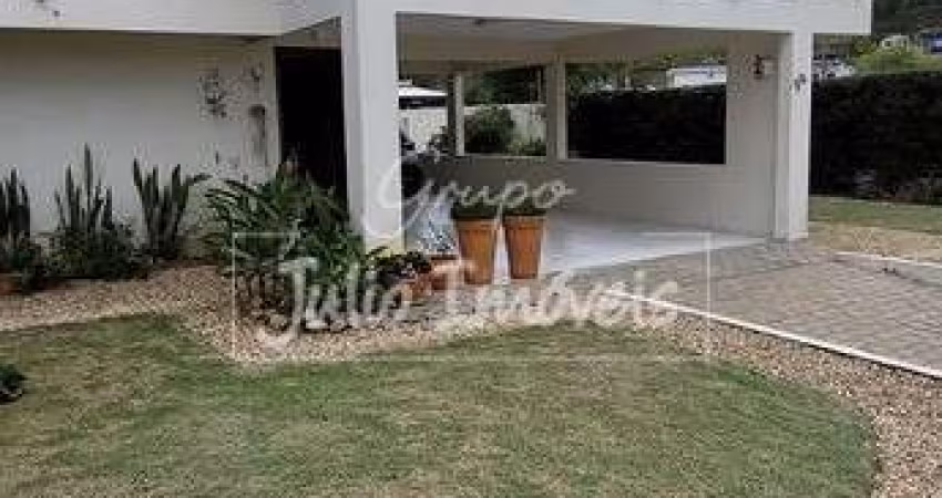 Casa com quintal na Santa Rita em Brusque