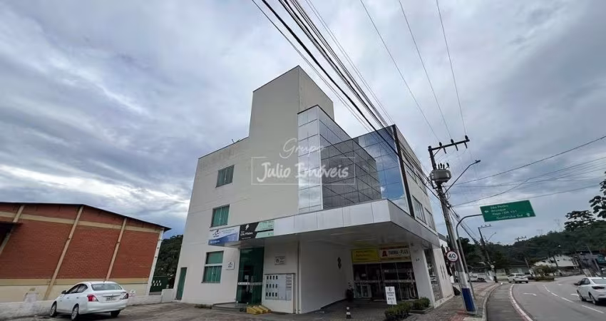 Aluguel de sala comercial no Centro de Guabiruba