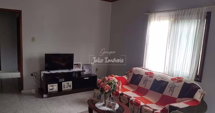 Casa com 4 dormitórios no Tomaz Coelho Brusque