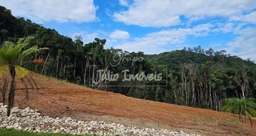 Terreno em loteamento no Bateas em Brusque
