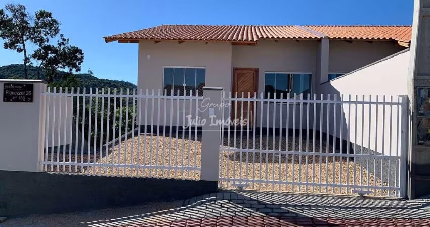 Casa geminada 3 dormitórios em Dom Joaquim Brusque