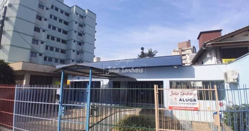 Casa Comercial para alugar no Centro de Brusque