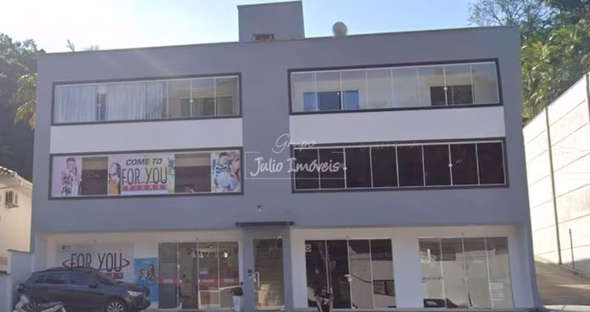 Sala comercial para locação no bairro Azambuja