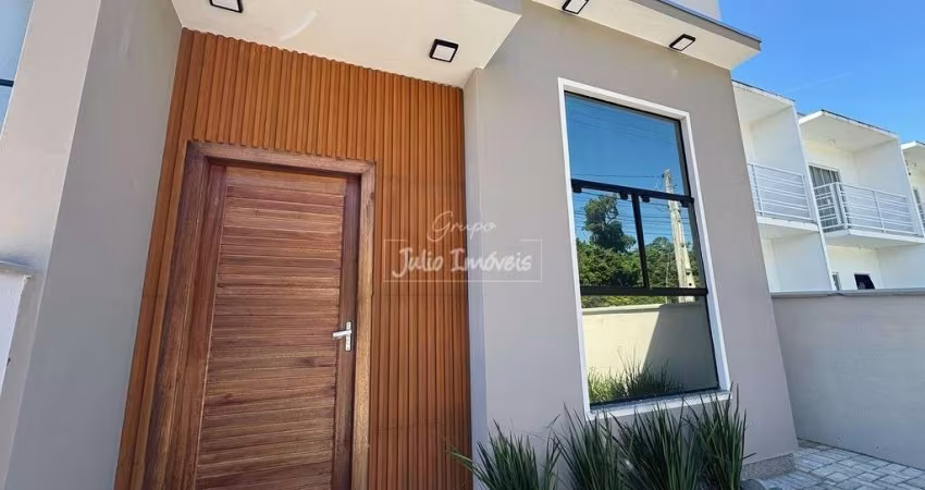 Casa geminada 3 dormitórios suíte em Dom Joaquim