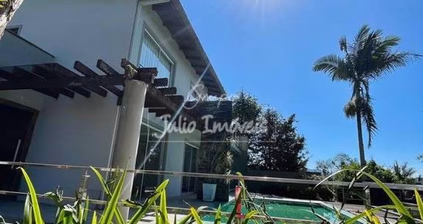 Casa com piscina 3 suítes Souza Cruz