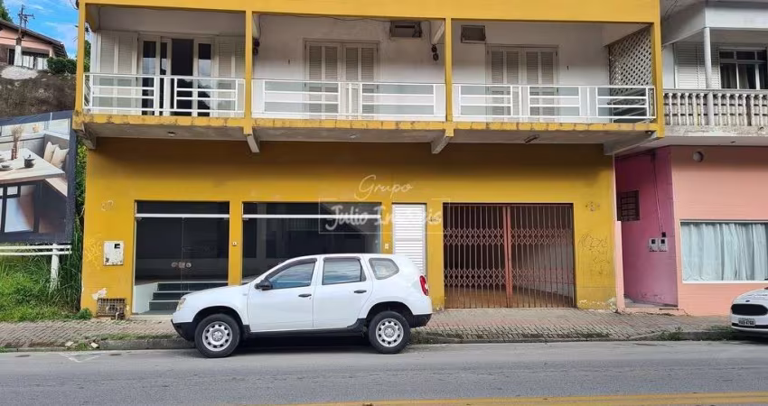Sala comercial na Azambuja.