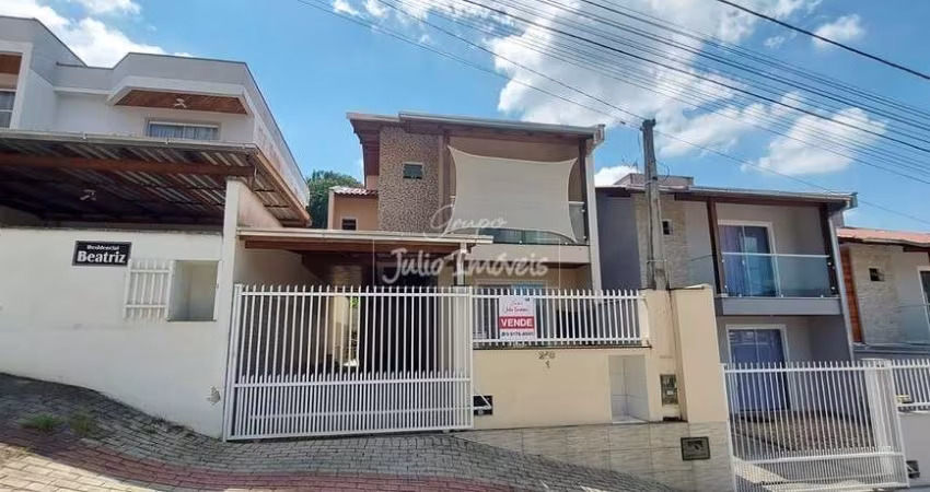 Ssobrado geminado na Limeira em Brusque
