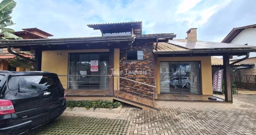 Ponto comercial com 3 salas no Centro de Guabiruba