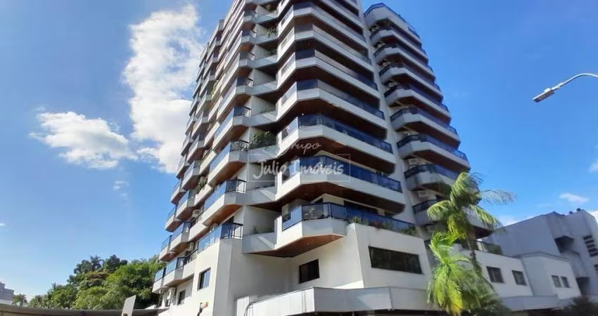 Apartamento 02 suítes para locação no Centro