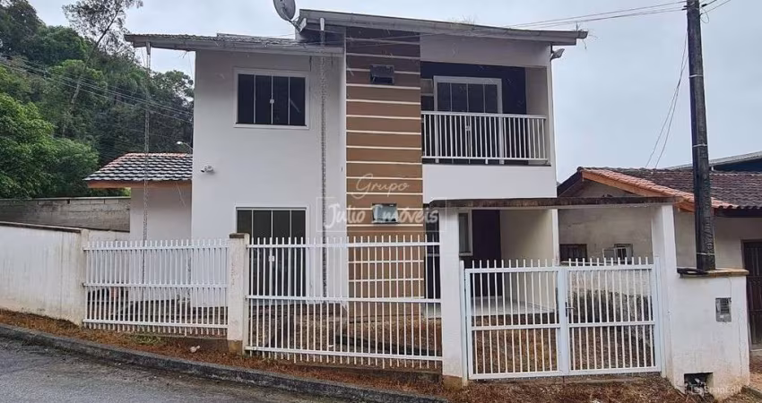 Casa com dois quartos na São Pedro