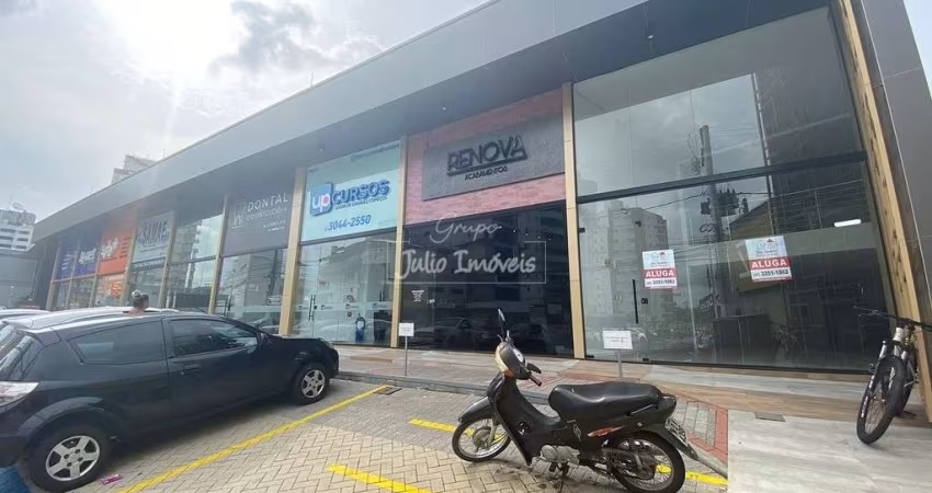 Sala comercial 1 vaga no Centro de Brusque.