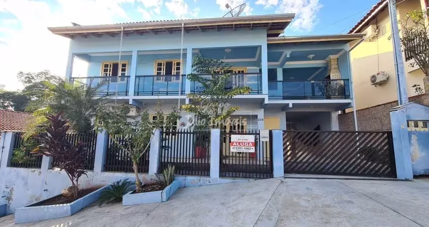 Casa com 3 quartos no Rio Branco - Superior