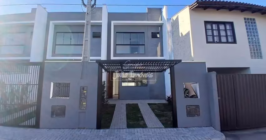Casa com 3 quartos para alugar no Limoeiro, Brusque 