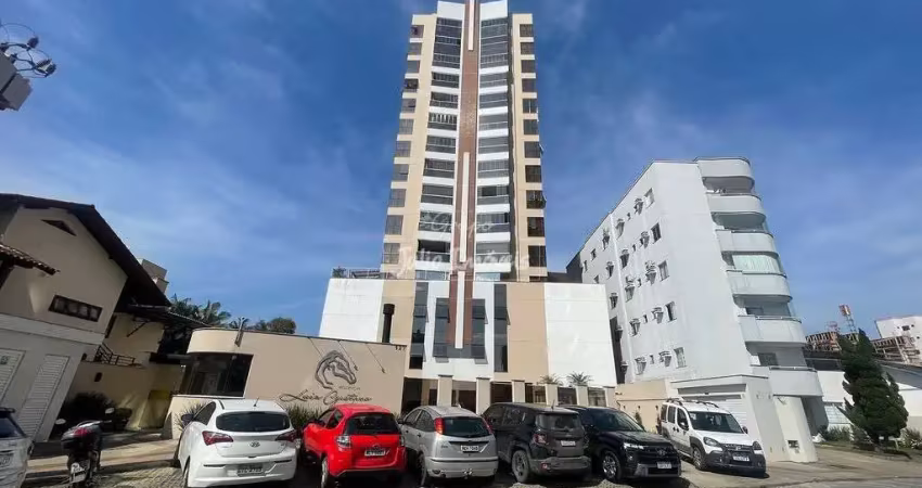 Apartamento com 3 quartos para alugar no Centro I, Brusque 