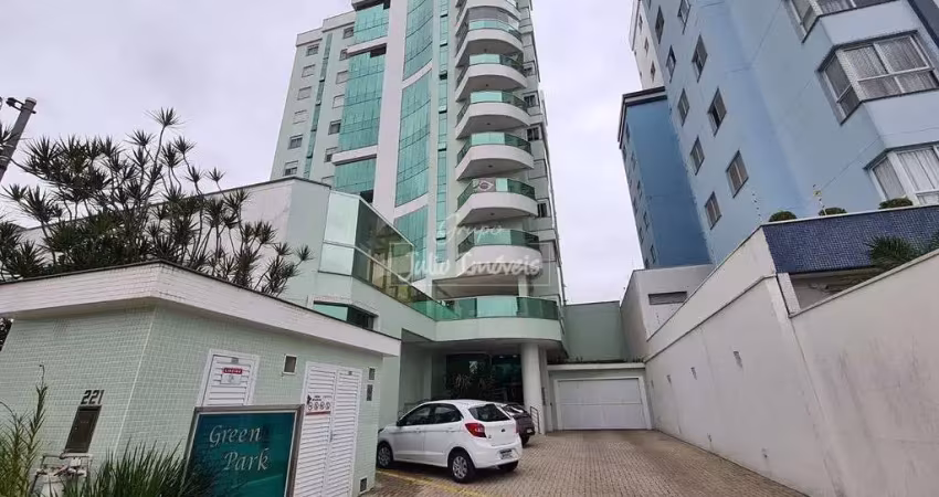 Apartamento com 3 quartos para alugar no Centro I, Brusque 