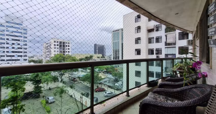 Vendo apartamento 3 quartos na Rua Aroazes Barra Olímpica