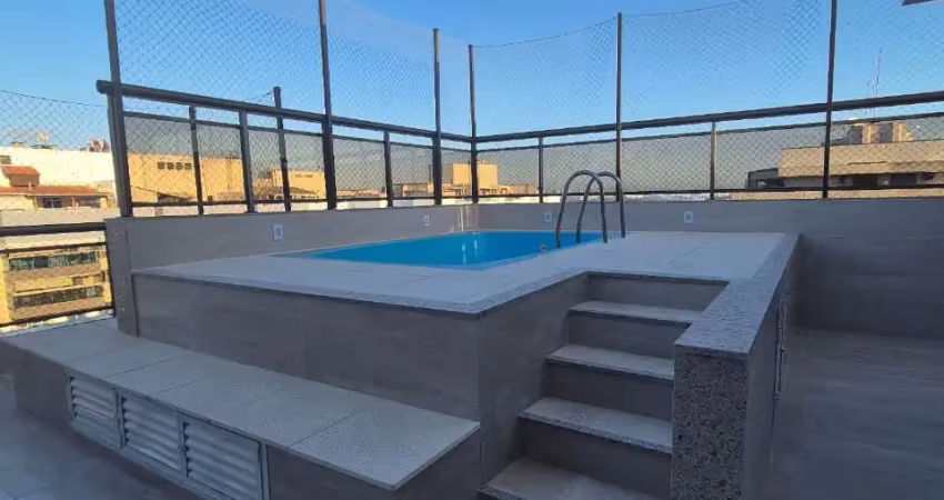 Vendo linda cobertura reformada no rio2 com piscina e churrasqueira