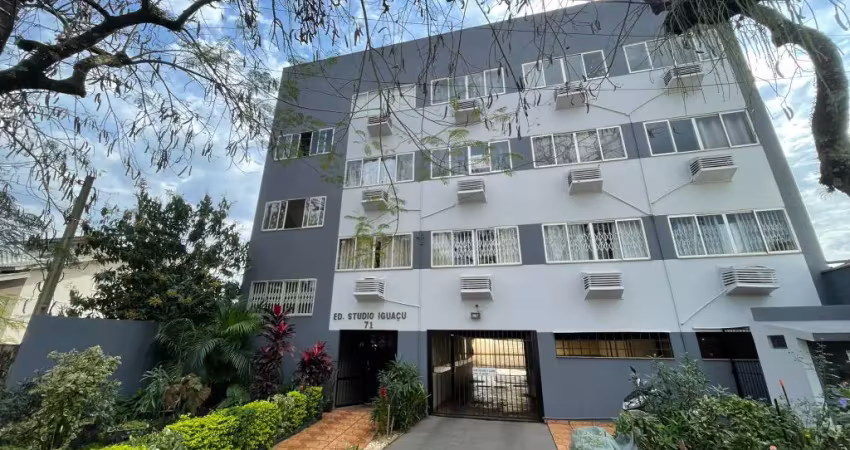 Quitinete semi mobiliada na vila yolanda, ed. studio iguaçu