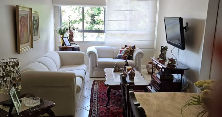## Belo Apartamento à Venda no Edifício Residencial Versalhes - Coqueiros