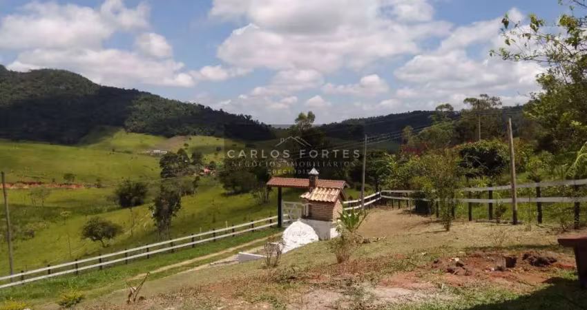 Chácara / sítio com 4 quartos à venda na Zona Rural, Paraibuna 