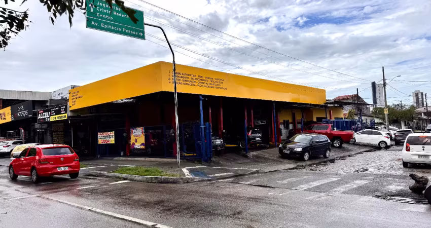 Torre - #joãopessoa #paraiba . vendo o ponto comercial (funcionando uma oficina mecânica) na principal avenida comercial automotiva, avenida beira rio. estamos vendendo o prédio, e não repassando a lo