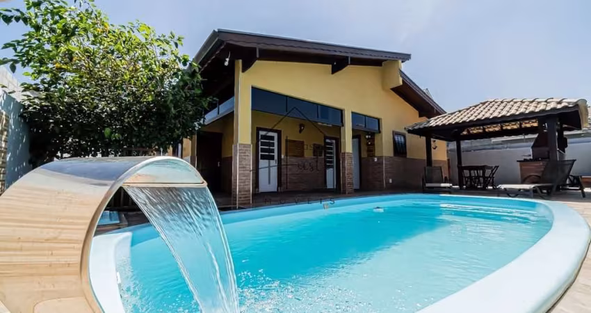 Casa Térrea com 3 quartos à venda, 244m², com piscina por R$ 1.350.000 - Residencial Central Park -