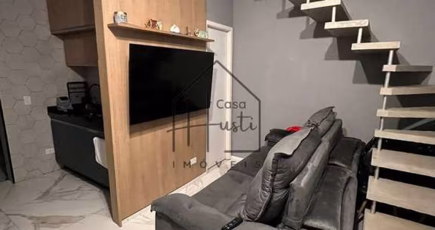 Casa em condomínio, disponível para venda e locação  em Cotia/SP
