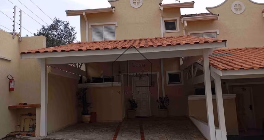 Casa para LOCAÇÃO, 3 dormitórios sendo 1 suíte,  em Condomínio Villagio Monte Verde, de frente para