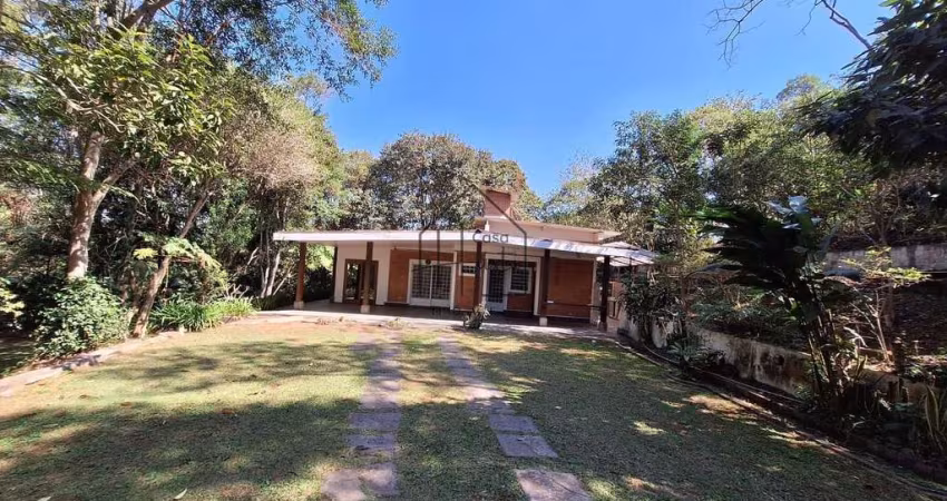 Casa térrea e isolada, disponível pra locação, no Condomínio Paisagem Renoir