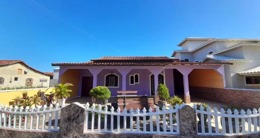 Casa para Venda em Cabo Frio, Santa Margarida (Tamoios), 3 dormitórios, 1 suíte, 2 banheiros, 2 vagas