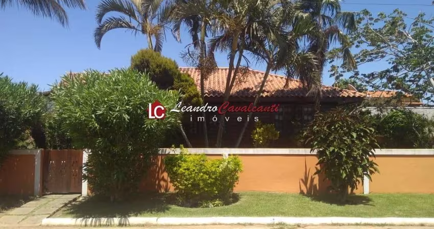 Casa para Venda em Cabo Frio, Vivamar (Tamoios), 3 dormitórios, 1 suíte, 3 banheiros, 3 vagas