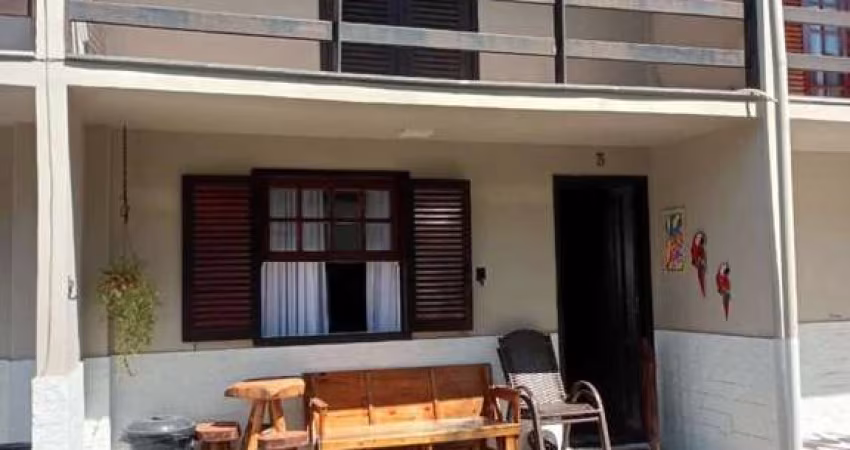Casa para Venda em Rio das Ostras, Jardim Campomar, 2 dormitórios, 2 banheiros, 2 vagas