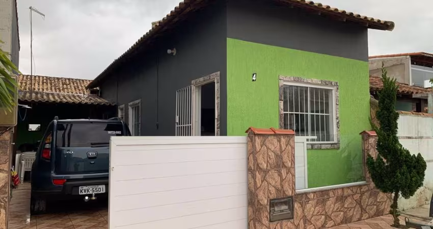 Casa para Venda em Cabo Frio, Vista Alegre (Tamoios), 1 dormitório, 1 banheiro, 2 vagas