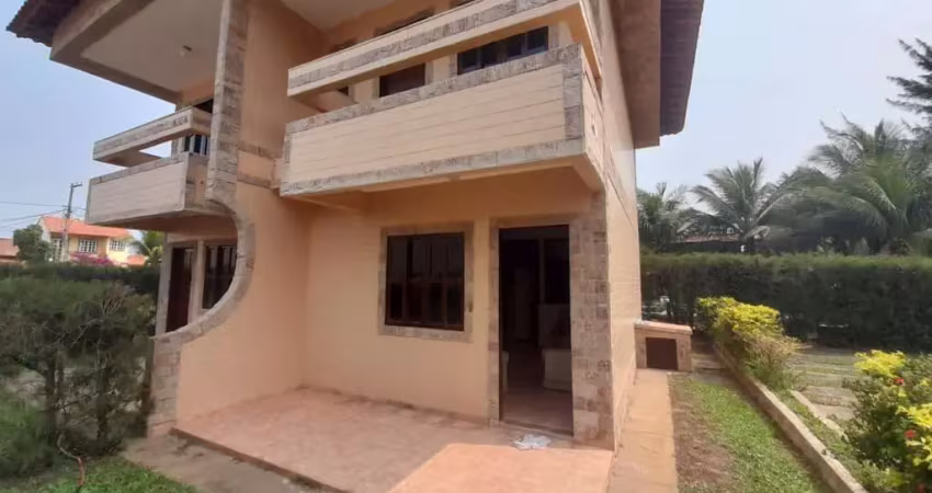 Casa para Venda em Cabo Frio, Verão Vermelho (Tamoios), 2 dormitórios, 2 banheiros, 5 vagas