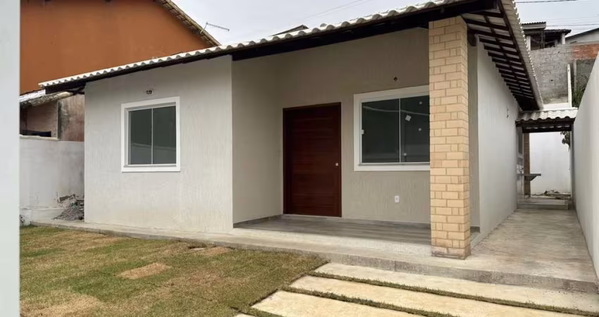 Casa para Venda em São Pedro da Aldeia, Campo Redondo, 3 dormitórios, 1 suíte, 2 banheiros