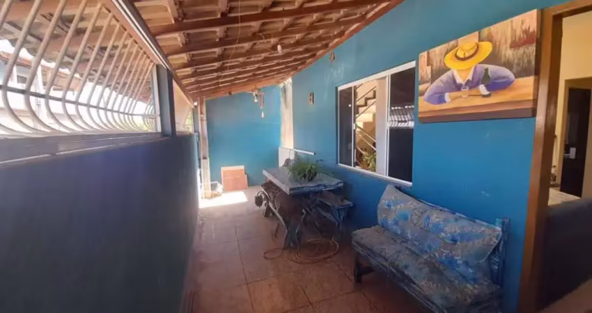 Casa para Venda em Cabo Frio, Unamar (Tamoios), 1 dormitório, 1 suíte, 1 banheiro, 1 vaga