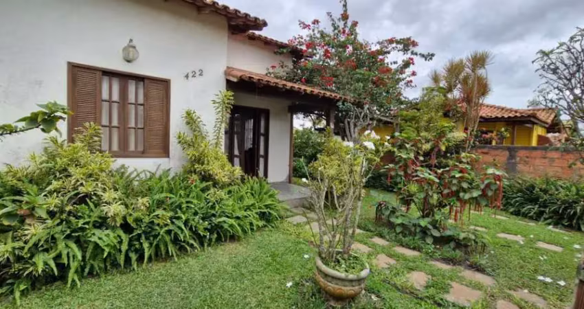 Casa para Venda em Cabo Frio, Long Beach (Tamoios), 2 dormitórios, 1 suíte, 2 banheiros, 1 vaga