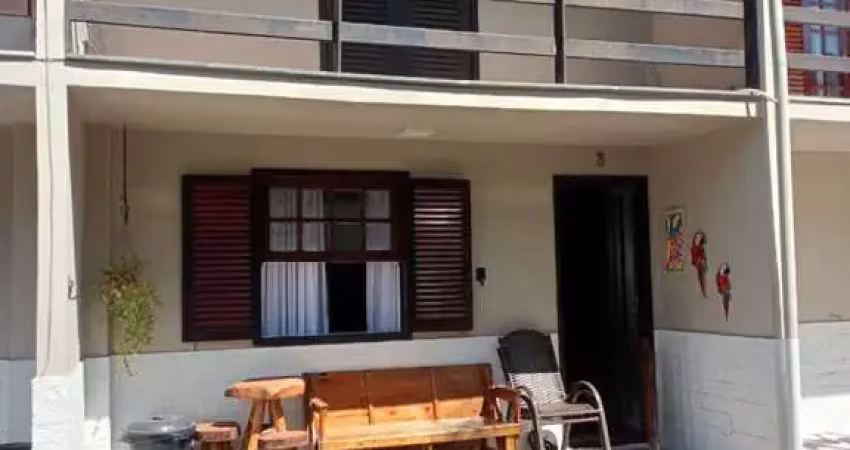 Casa para venda em rio das ostras, jardim campomar, 2 dormitórios, 2 banheiros, 2 vagas
