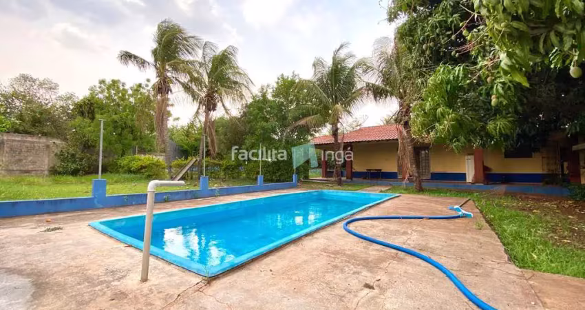 Chácara / sítio com 3 quartos à venda no Jardim Ouro Cola, Maringá 