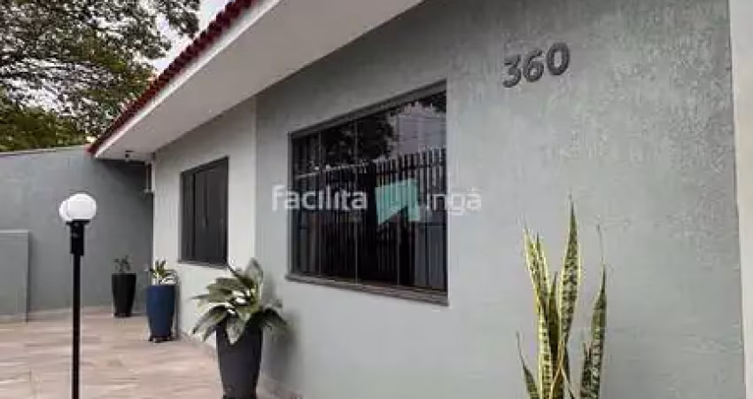 Casa com 3 quartos à venda no Parque das Laranjeiras, Maringá 