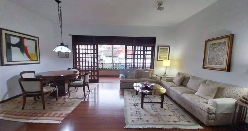 Excelente apartamento  a venda no bairro taumaturgo 4 quartos.