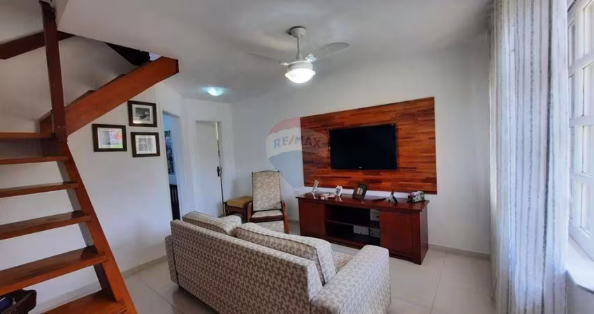 LINDA CASA TRIPLEX EM CONDOMÍNIO COM 3 QUARTOS NO BAIRRO CASCATA GUARANI/ TERESÓPOLIS. ENTRAR E MORAR!!!!!