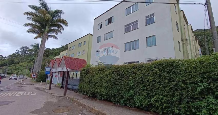 Apartamento de 02 quartos para alugar na Barra do Imbuí