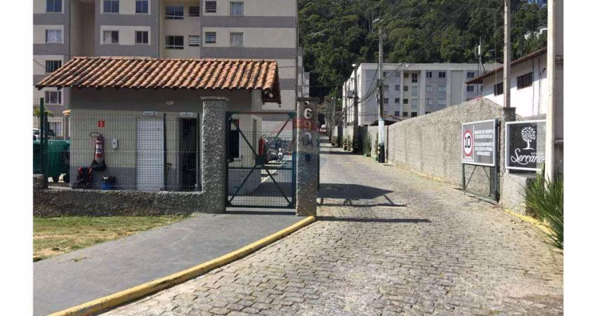 Apartamento com 2 dormitórios para alugar, 49 m²  - Pimenteiras - Teresópolis/RJ