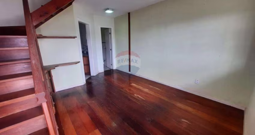 CASA EM CONDOMÍNIO TRIPLEX COM 2 QUARTOS  NO BAIRRO CASACATA GUARANI/ TERESÓPOLIS