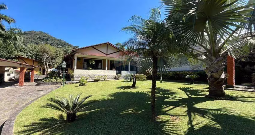 Casa com 3 quartos à venda no Centro, Guapimirim 