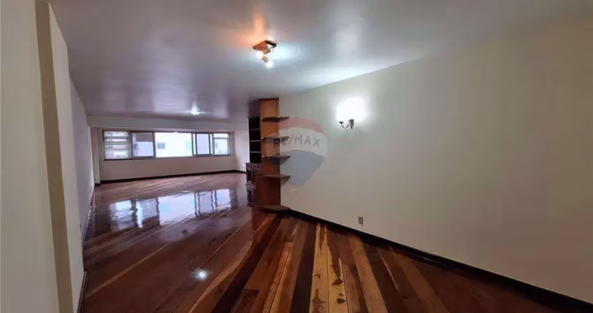 Amplo apartamento de 166m para locação em agriões teresópolis.