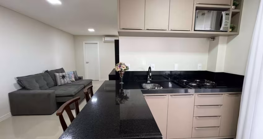 Aluga-se apartamento mobiliado à 400mts do mar no bairro Gravatá em Navegantes/SC