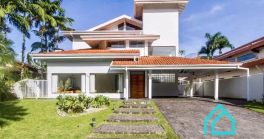 Casa com 4 suítes, área gourmet e piscina à Venda, 350 m² - Costa Verde Tabatinga - Caraguatatuba
