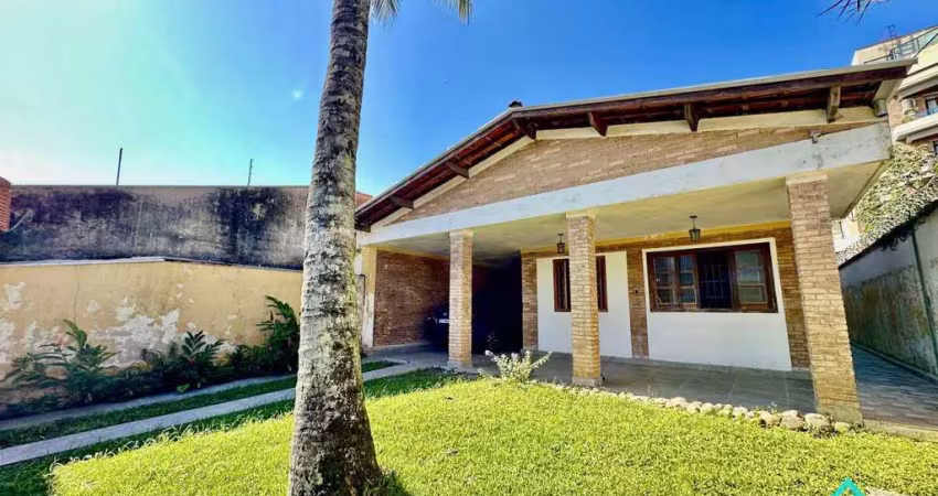 Oportunidade casa a venda 3 dormitórios a 200 metros da orla da praia do itaguá ubatuba sp